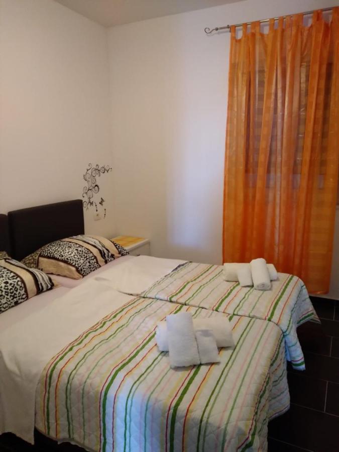 Apartmani Buba Podstrana Exterior photo